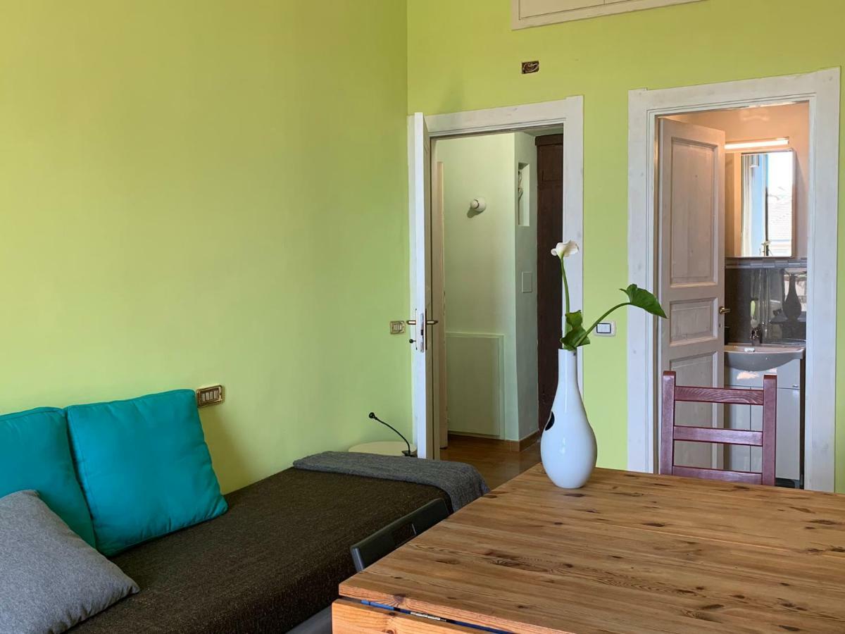 Milano Centrale B&B monolocale-studio