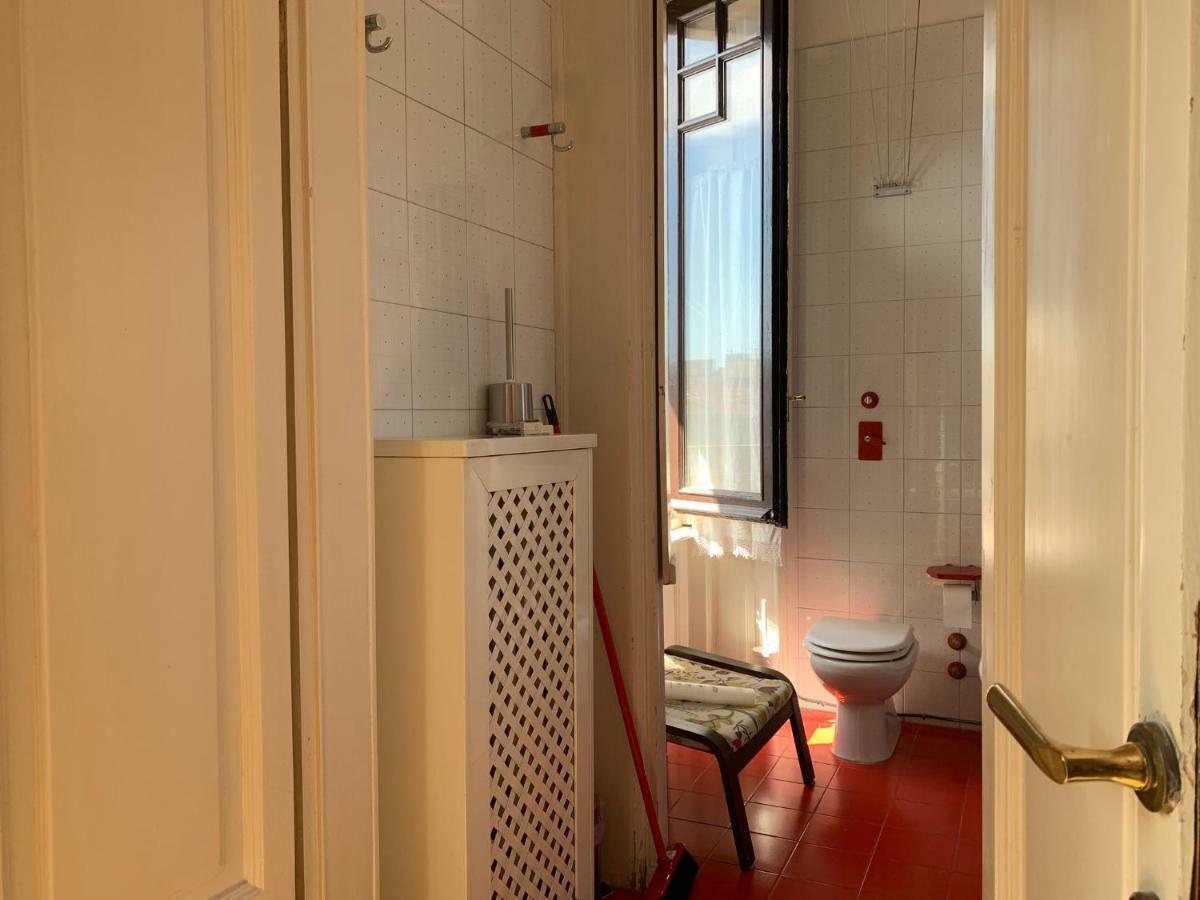 Milano Centrale B&B monolocale-studio Bed & Breakfast Milano